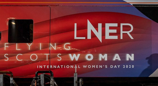 Filming LNER Flying Scotswoman